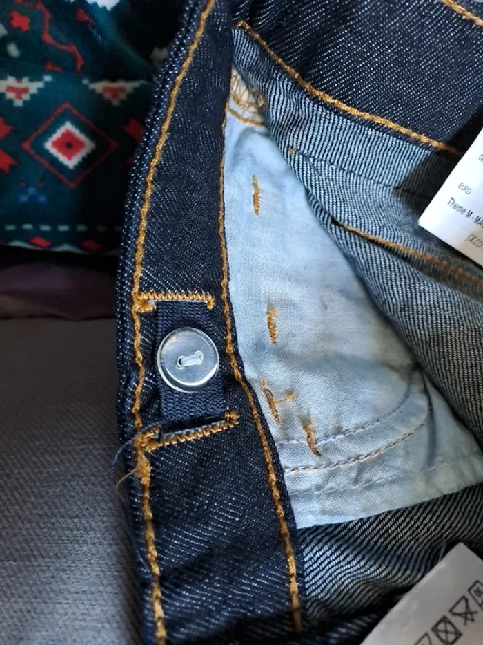 Jeans très foncé taille 158 cm - photo numéro 5