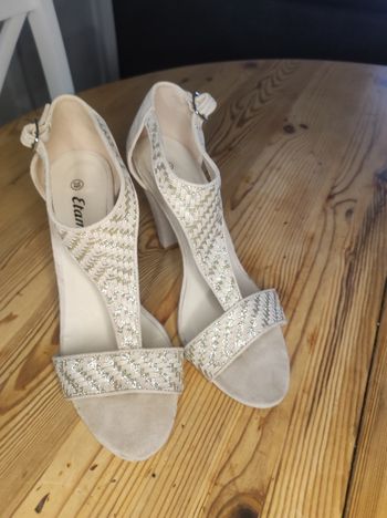 Chaussures rose pâle