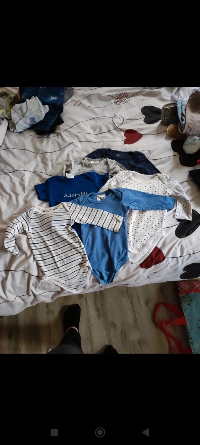 Lot 6 mois garçon - photo numéro 8