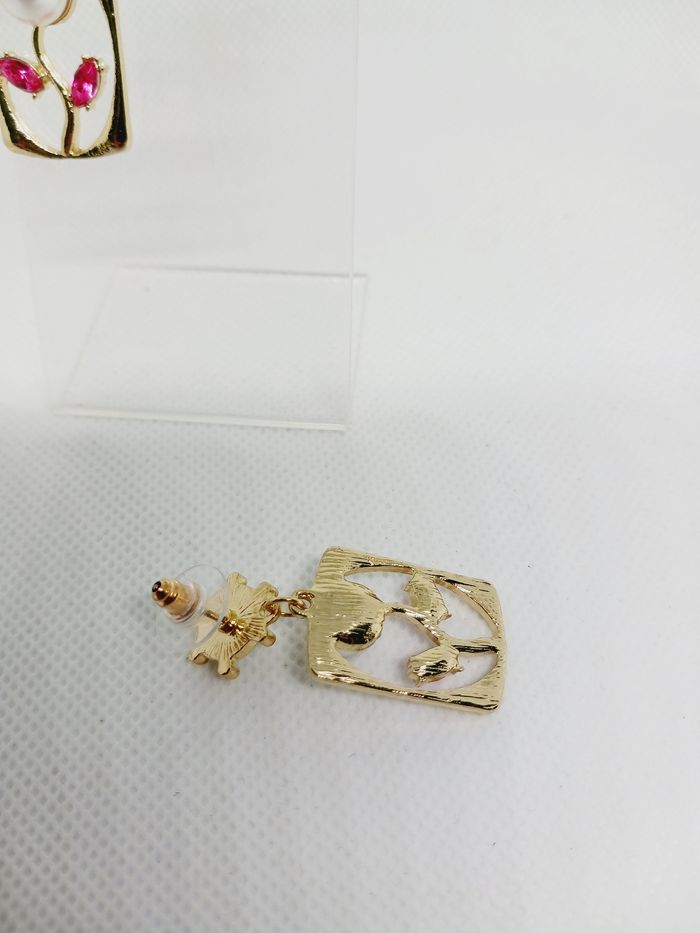 Boucles d'oreilles style vintage - photo numéro 2