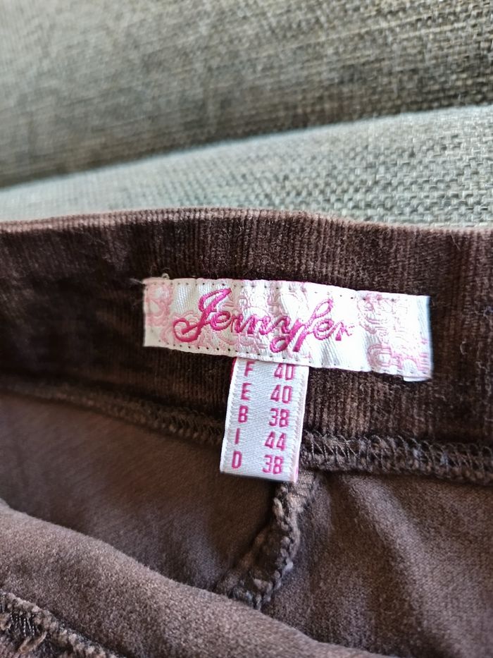 Jupe velours Jennyfer taille 40 - photo numéro 2