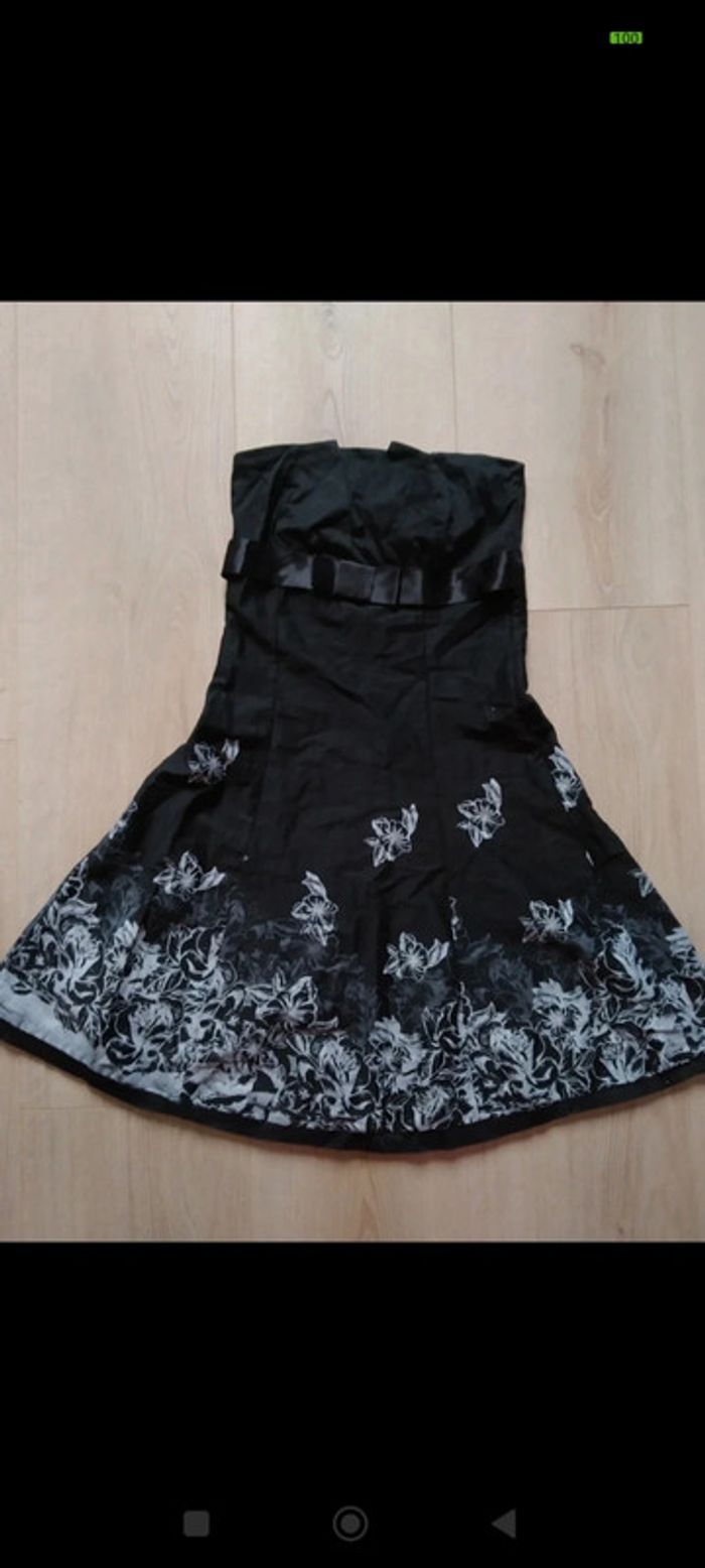Robe bustier noire taille M - photo numéro 3
