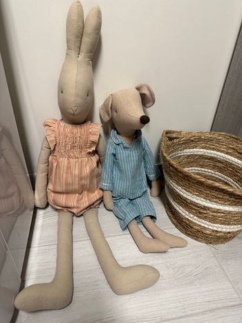 Lot grandes peluche Maileg neuves lapin souris