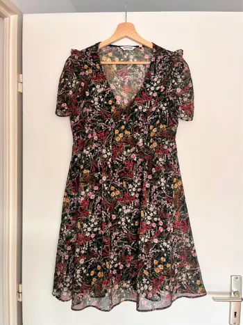 Robe fleurie NafNaf – Taille 34