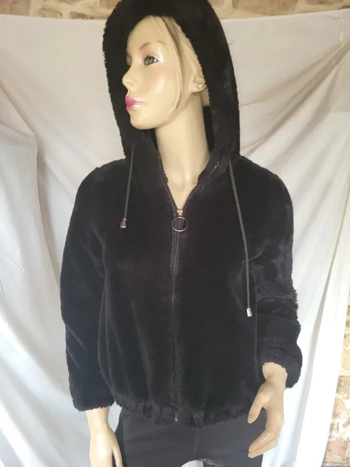 Manteau fourrure - photo numéro 3