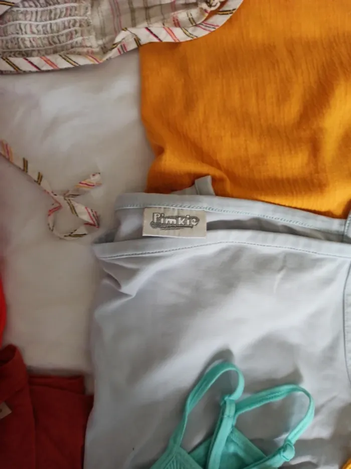 Lot de 13 vêtements femme taille S et M (lot 2) - photo numéro 10