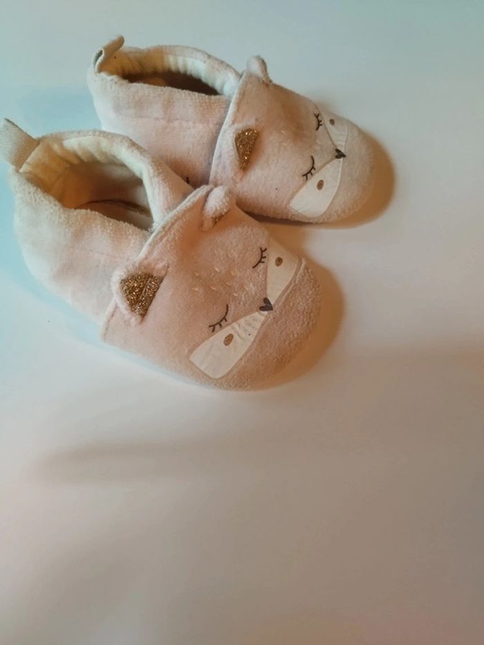 Pantoufle 6 a 12 mois - photo numéro 4