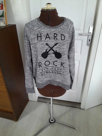 Sweat Hard rock gris chiné avec guitares