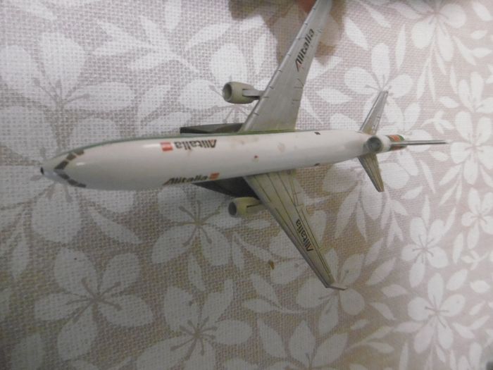 avion en métal de collection air italia - photo numéro 4