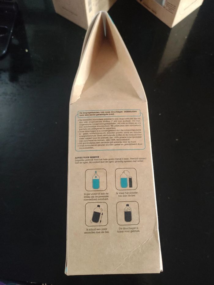3 Kit gel douche à reconstituer Dermasens neufs - photo numéro 5