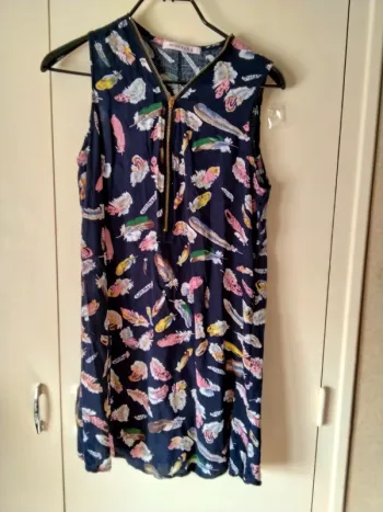 Robe sans manches Marque Miss Sara (A250)
