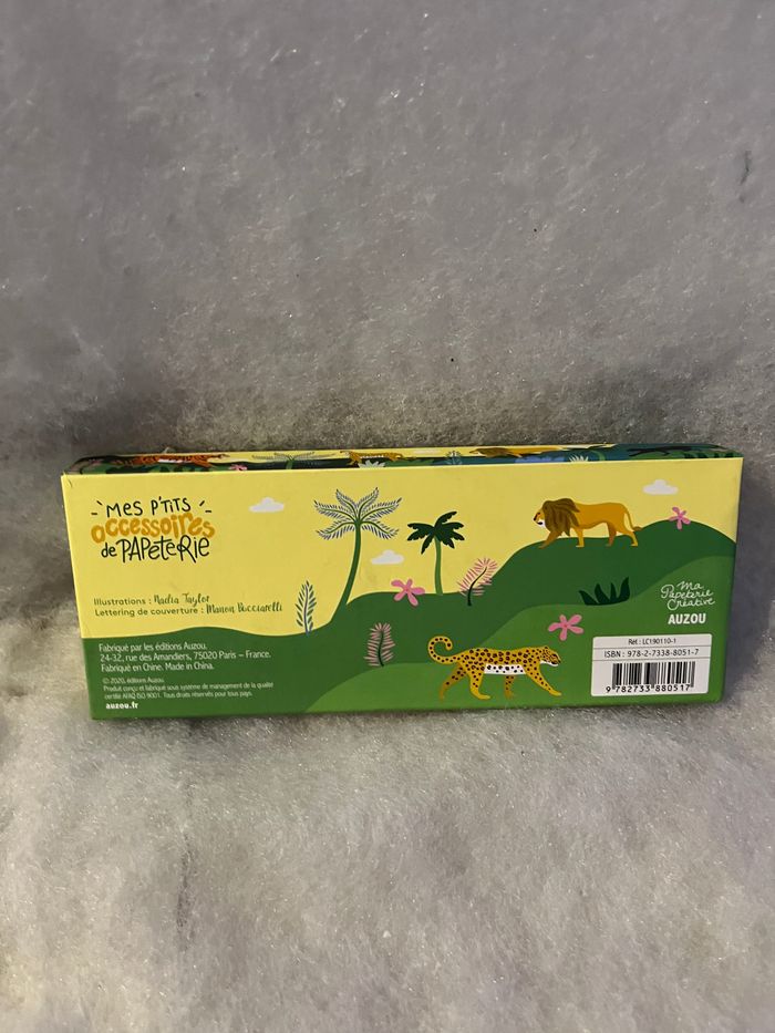 Coffret Papeterie édition Jungle activité manuelle Edition Auzou Neuf - photo numéro 2