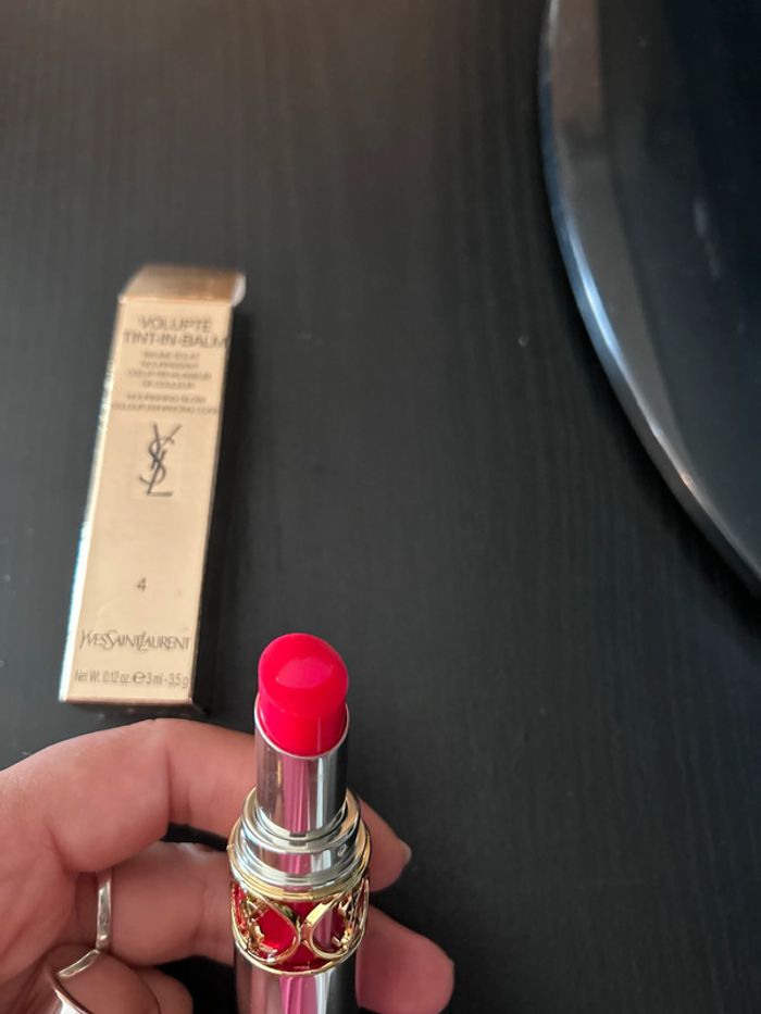 Neuf! Rouge à lèvres YSL Tint-In-Balm couleur 4 - photo numéro 3