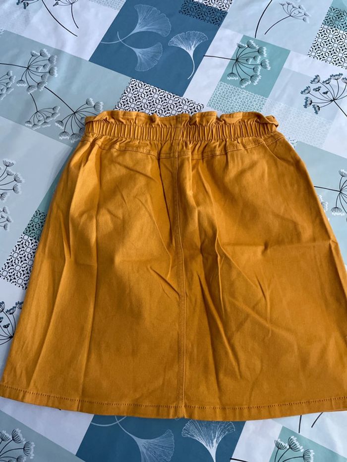 Lot 3 jupes 12ans (1 jeans, 1 jaune moutarde, 1 vichy rouge et noire) - photo numéro 6