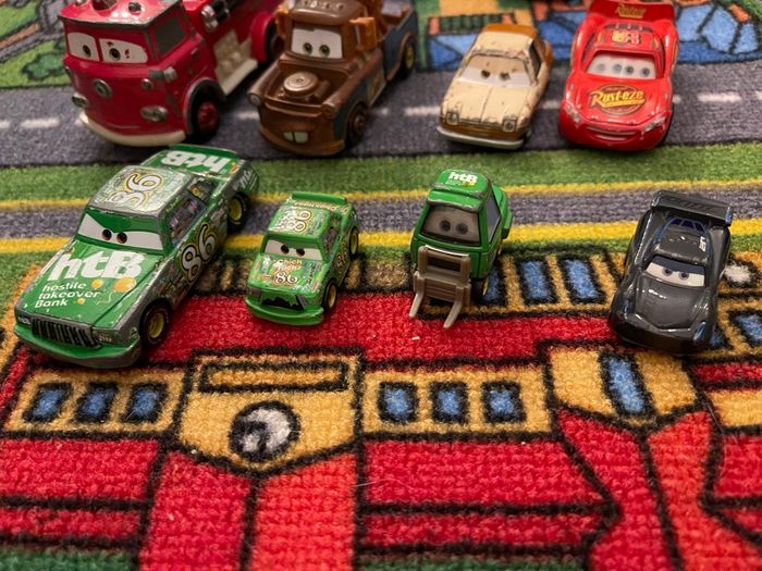 Lot voitures cars - photo numéro 2