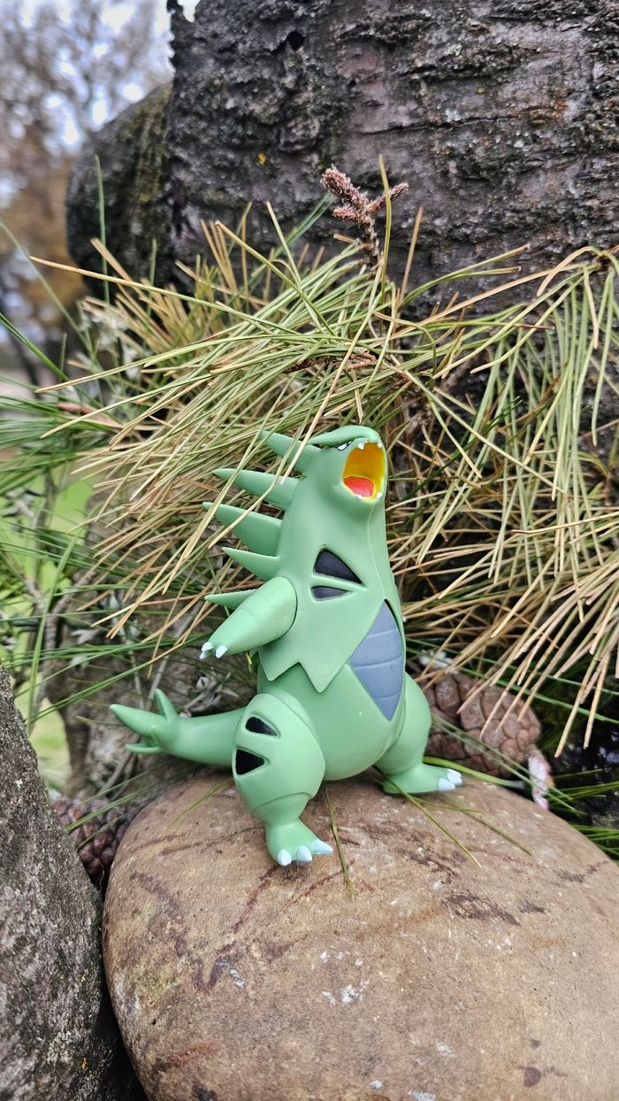 Super figurine Pokemon Tyranocif - photo numéro 2