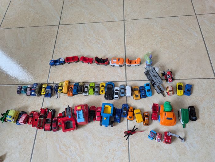 Lot petites voitures