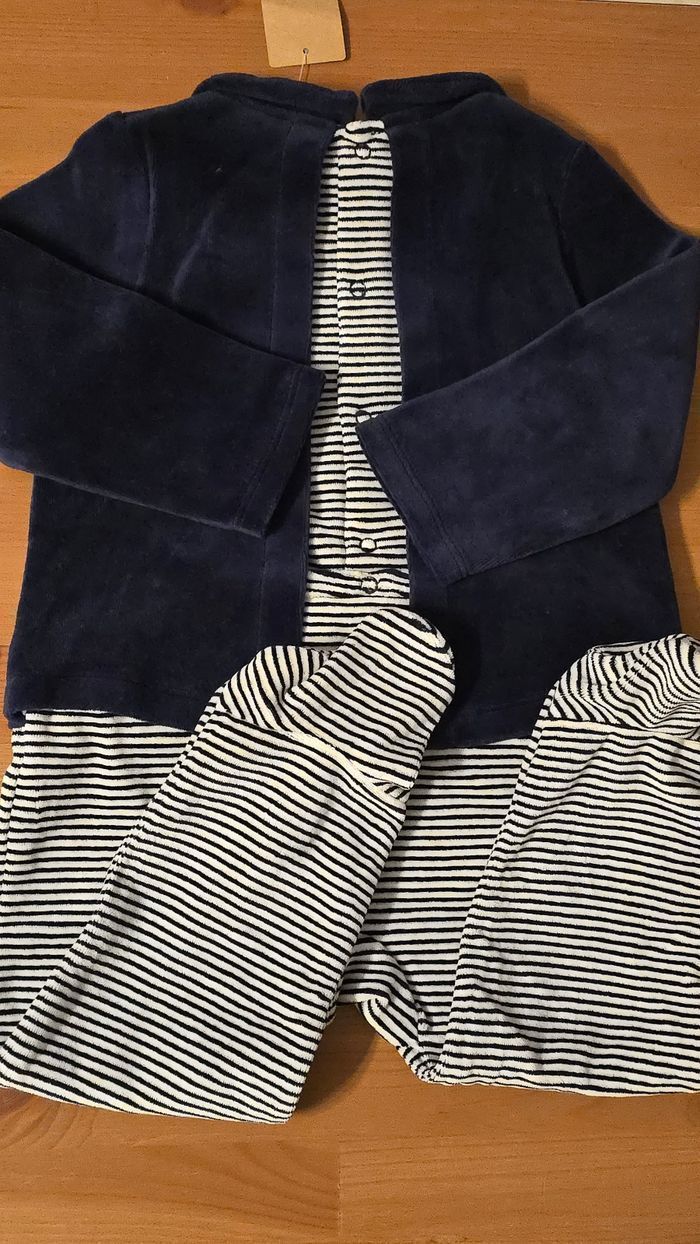(Neuf non porté)🏷🥰💙 pyjama doux et chaud 23mois Garçon - photo numéro 5