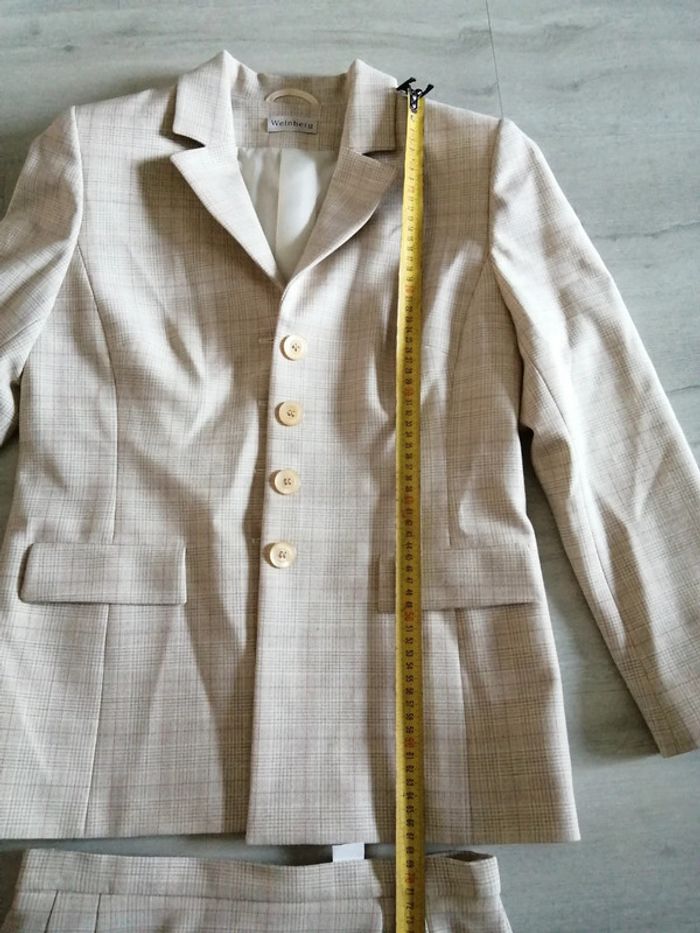 Ensemble tailleur et jupe - photo numéro 9