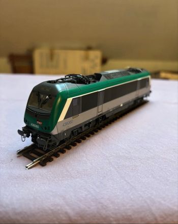 Locomotive BB36000 Jouef en boîte HO 