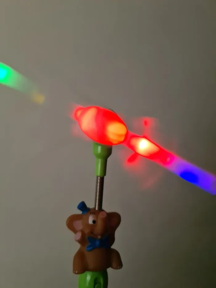 Jouet musical lumineux