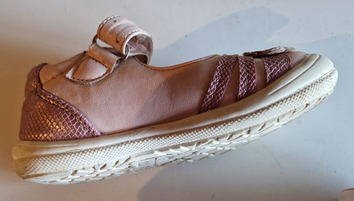 Petite chaussure rose pointure 23 marque kiadi - photo numéro 4