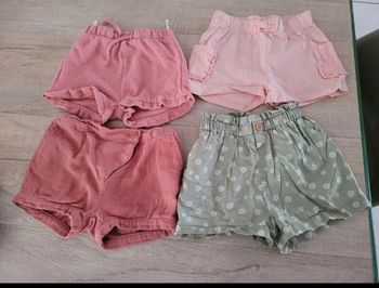 Lot 4 shorts souples 