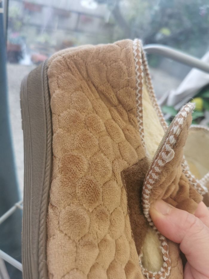 Pantoufles Damart Thermolactyl p 41 juste essayées - photo numéro 7