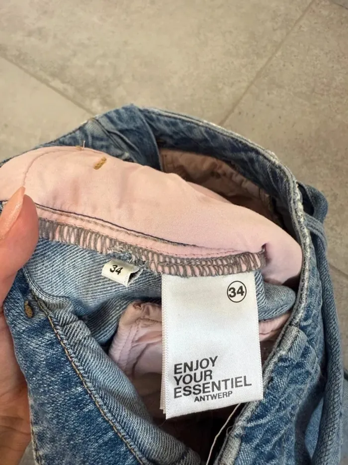 Short en jeans taille haute Essentiel Anwerp femme taille 34 parfait état - photo numéro 6