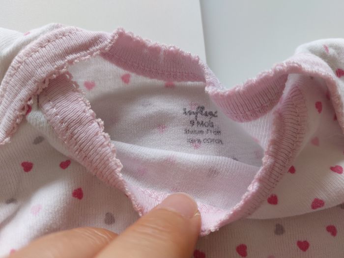 Lot 5 bodies 9 mois - photo numéro 7