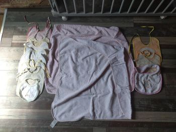 Lot bavoir sorti de bain