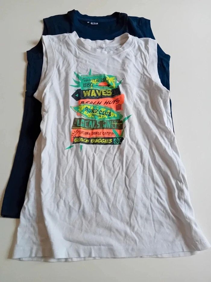Lot de 2 t-shirt sans manche