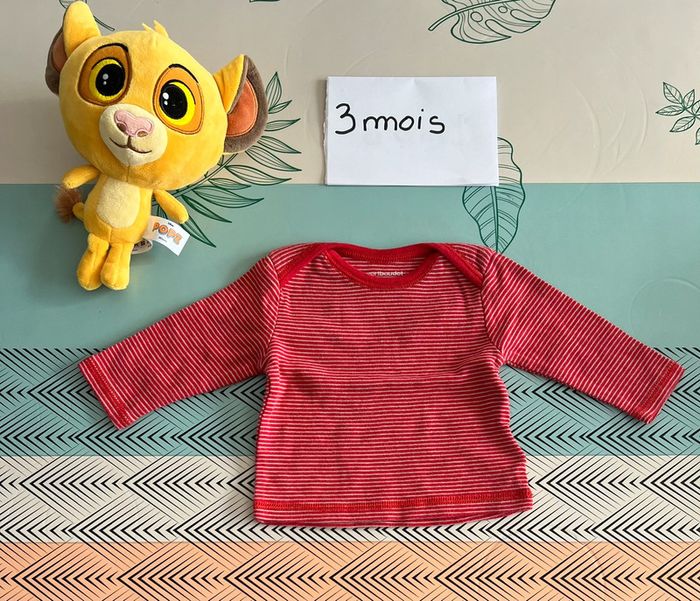 Tee shirt taille 3 mois