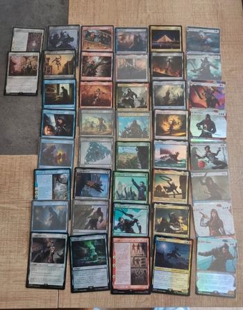 Lot de cartes Magic Assassin's Creed foils brillantes