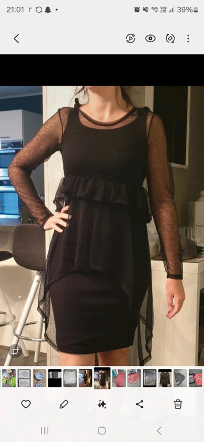 Robe zara voilage par dessus noire transparente taille s neuve