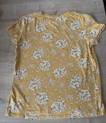 T-shirt jaune fleuri