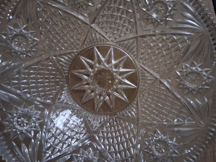 Plat de service en verre décoré - photo numéro 3