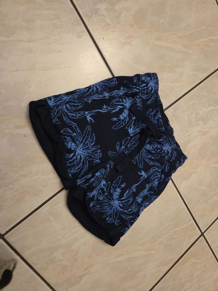 Short kiabi 3 ans - photo numéro 3