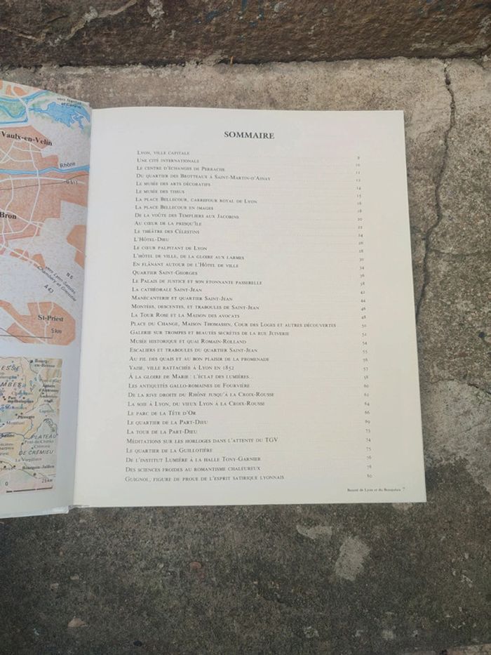Livre beauté de Lyon et du beaujolais - photo numéro 7