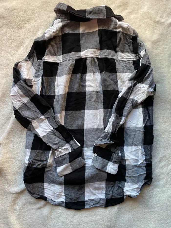 Chemise à carreaux H&M – Taille 36 – Très bon état - photo numéro 3