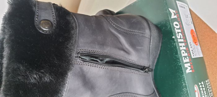 Bottes fourrée femme "Méphisto" neuve pointure 39 - photo numéro 8