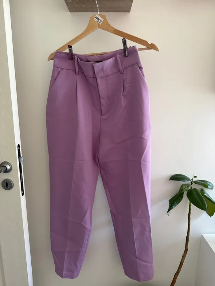 Pantalon droit Lila Zara - photo numéro 2