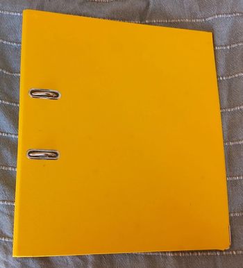 Classeur à Levier Jaune