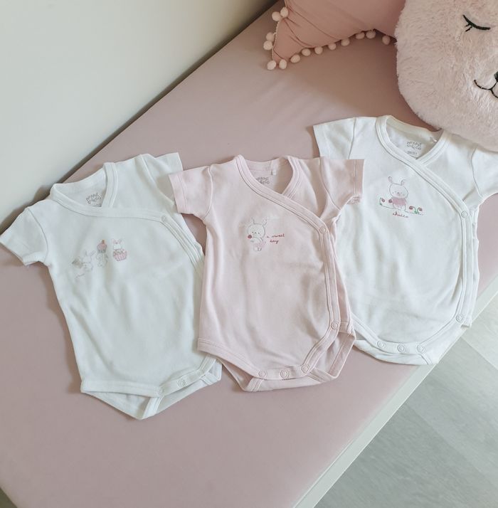 Lot 3 bodys chicco 🎀3mois/56cm