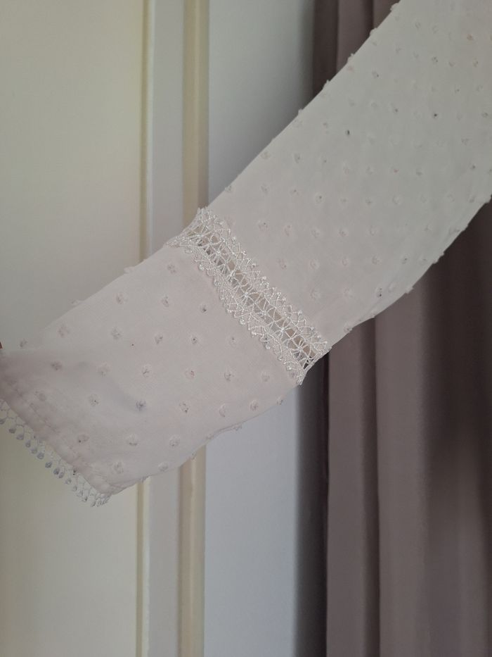 Petit haut léger taille XS Zara - photo numéro 2