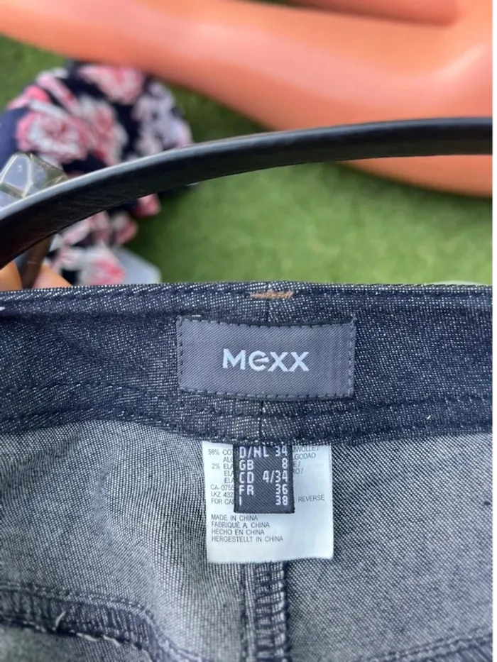 Superbe jeans pantalon vintage - taille 36 - quasi neuf - photo numéro 3