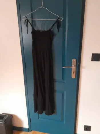 Robe longue noir taille s