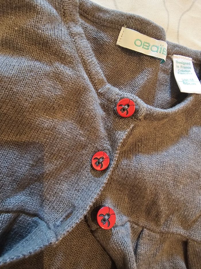 Gilet gris 3 mois - photo numéro 2