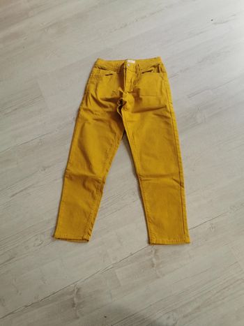 Jean jaune taille 12 ans