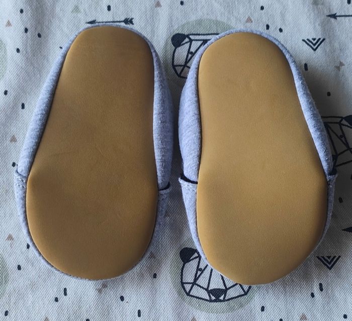 Chausson taille 18/19 - photo numéro 3